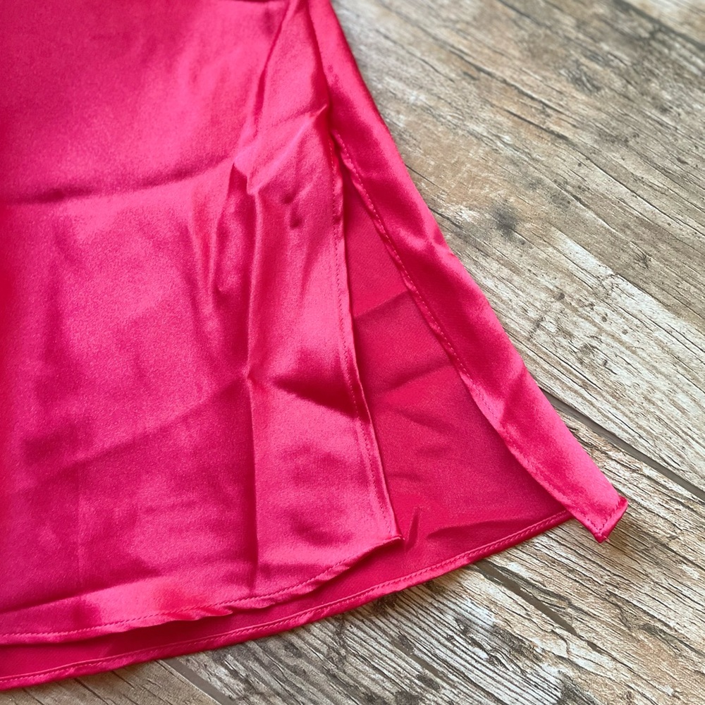 Simple and sexy red Victoria’s Secret baby doll lingerie - Picture 7 of 9